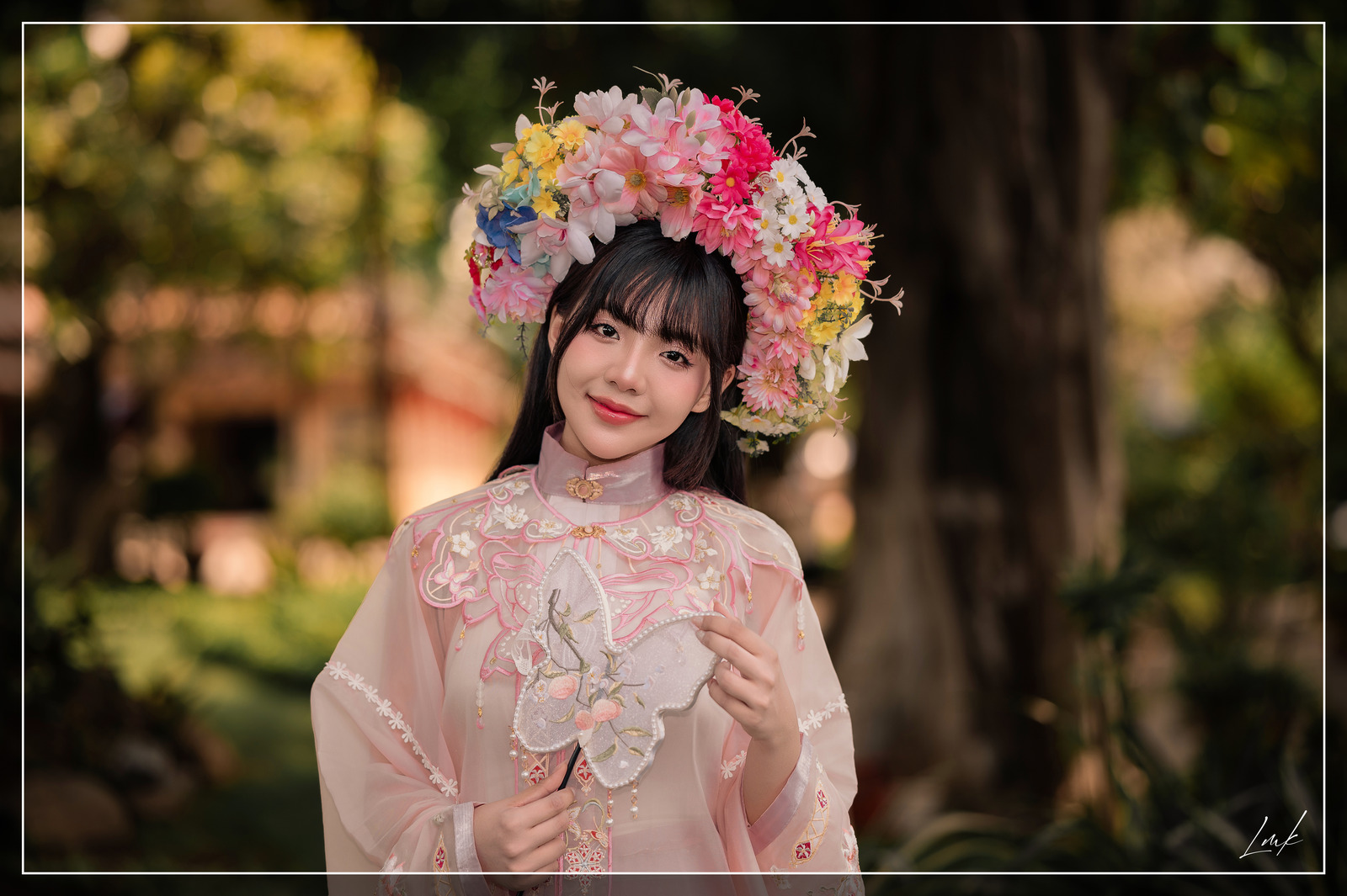 Nét Cổ Vừa Chạm