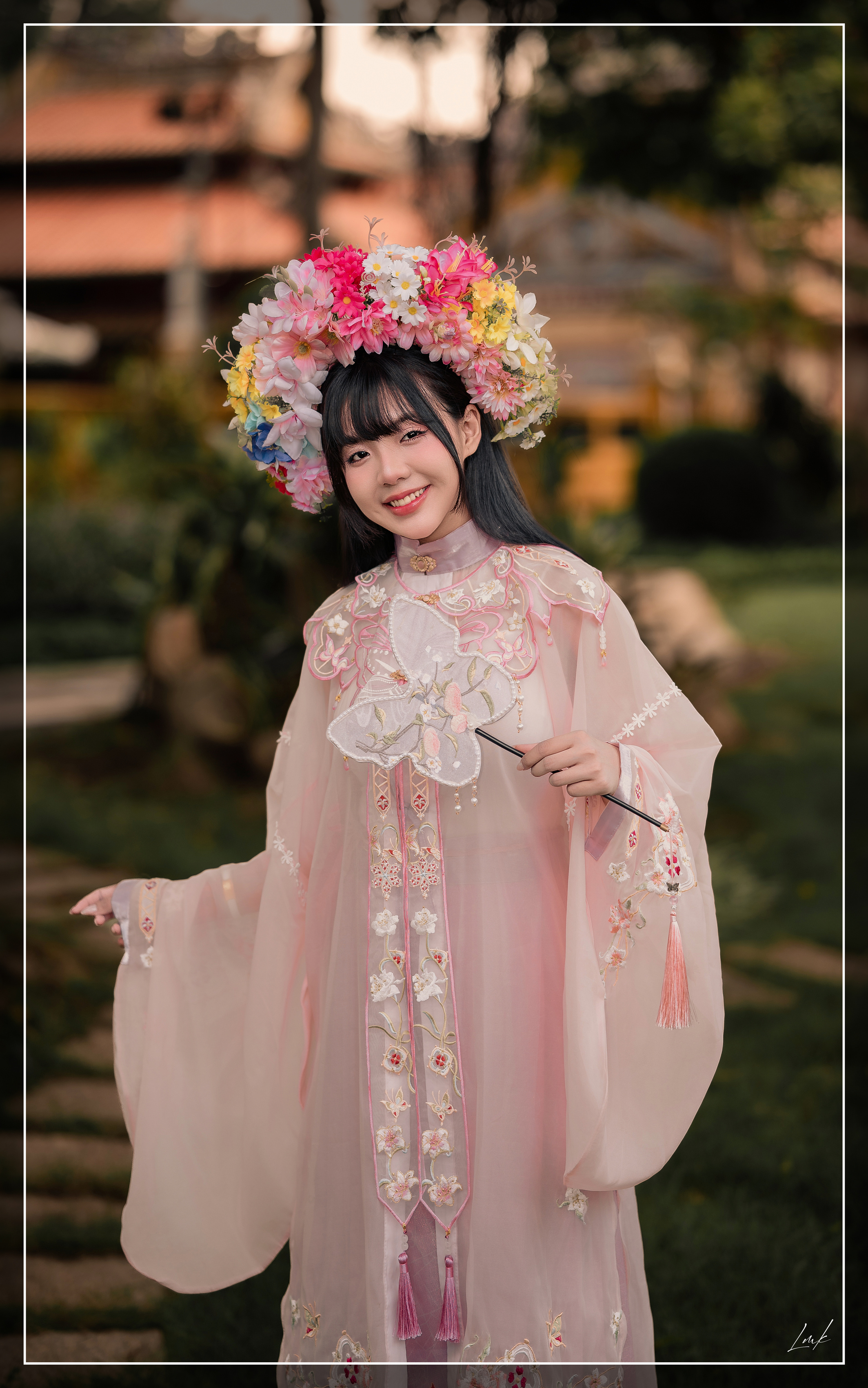 Nét Cổ Vừa Chạm