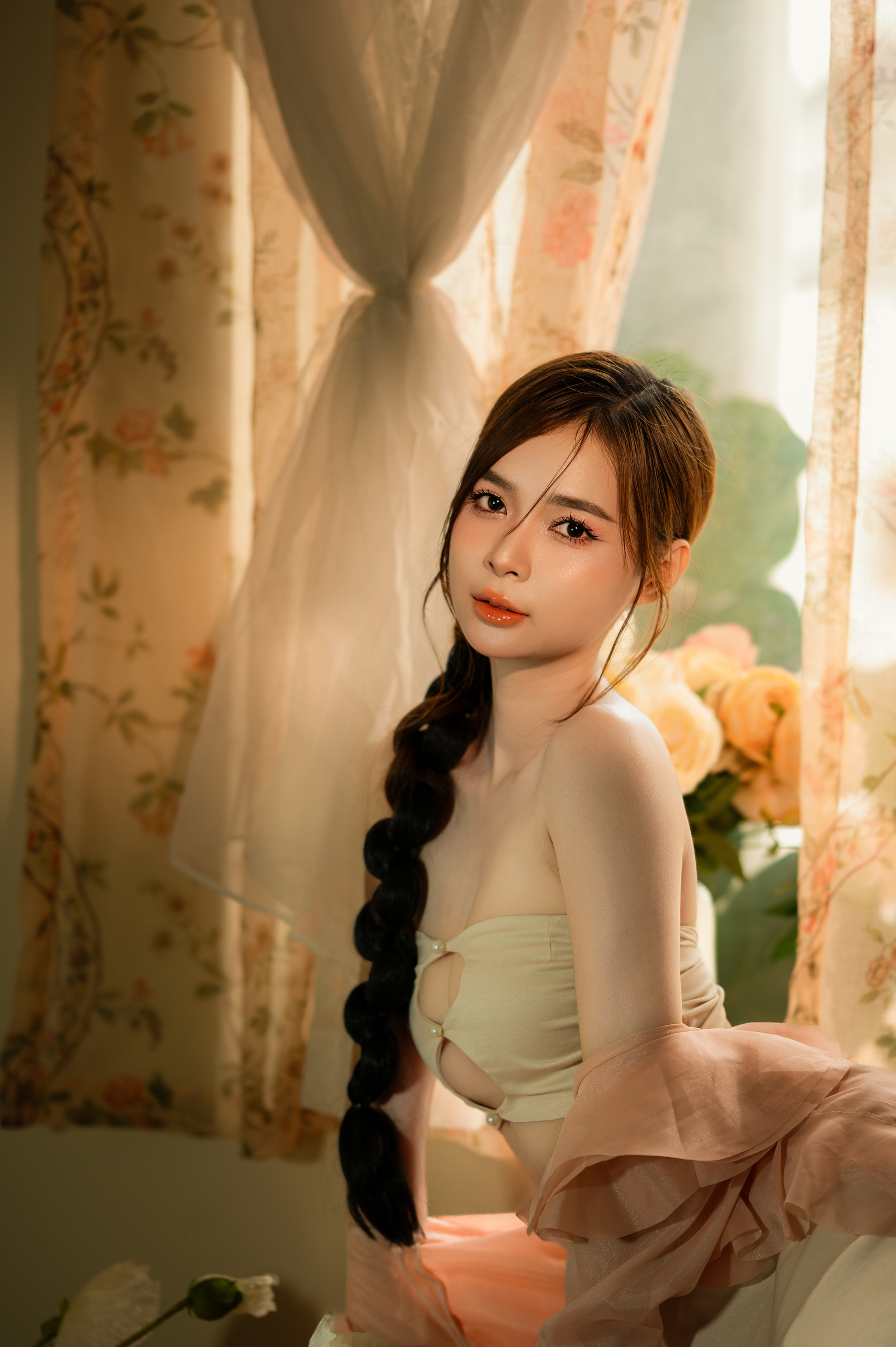 Khoảng Lặng Dưới Hoàng Hôn