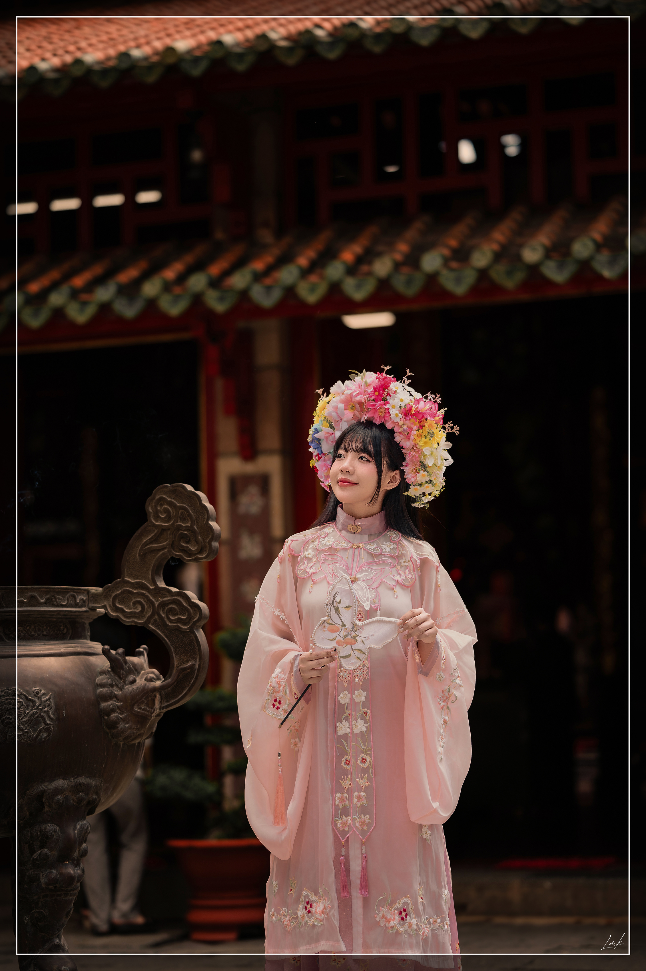 Nét Cổ Vừa Chạm