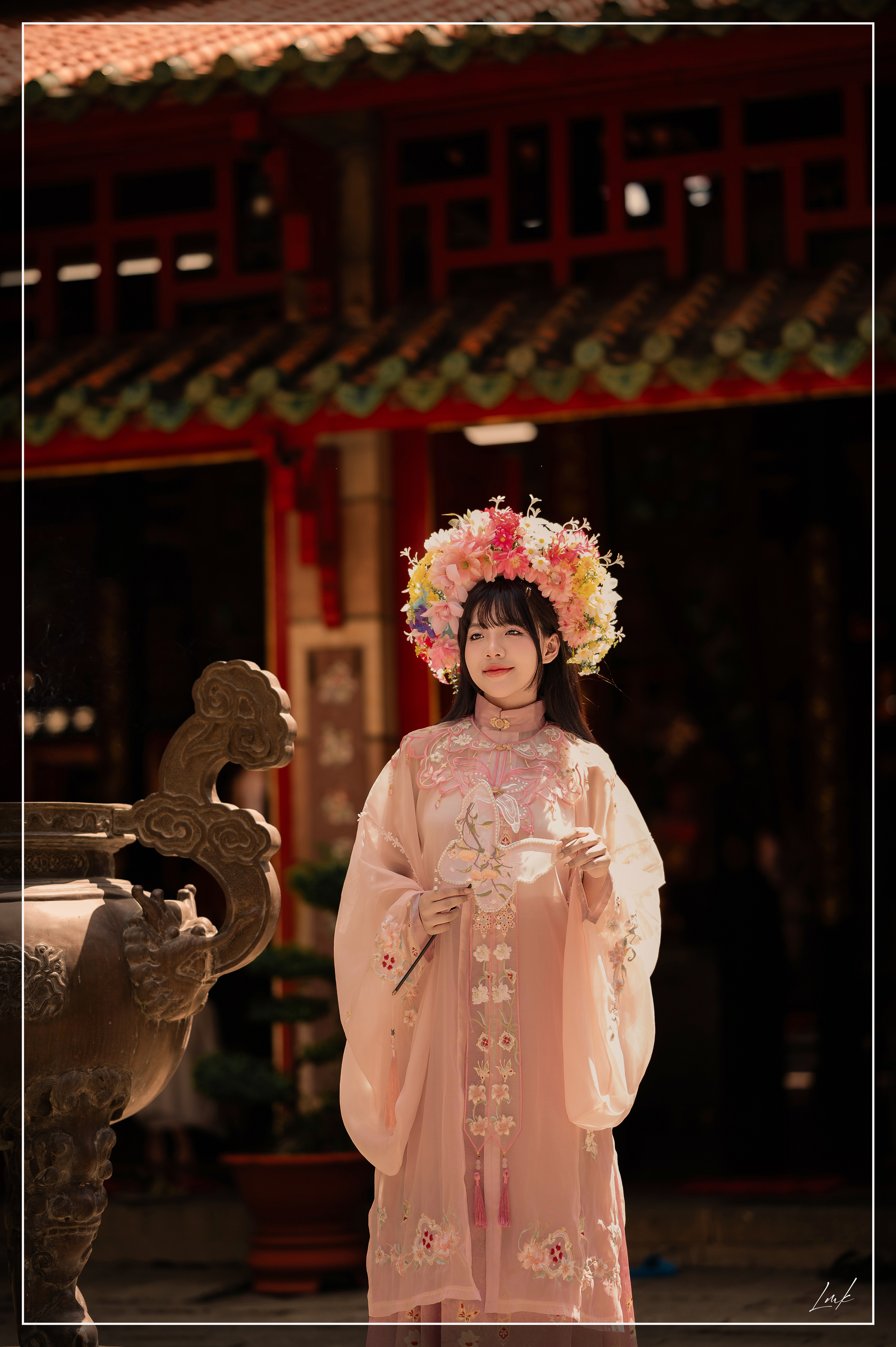 Nét Cổ Vừa Chạm