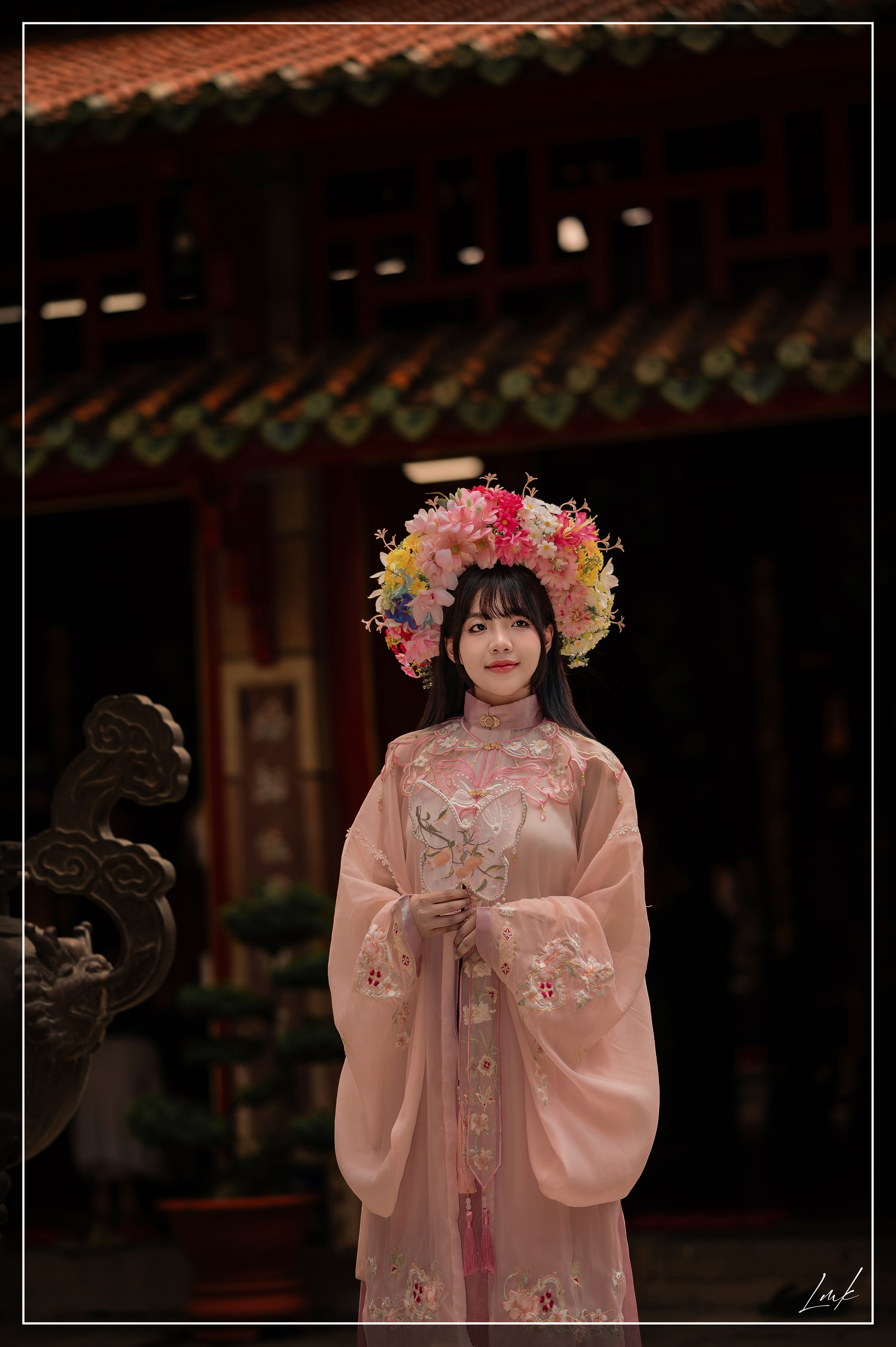 Nét Cổ Vừa Chạm