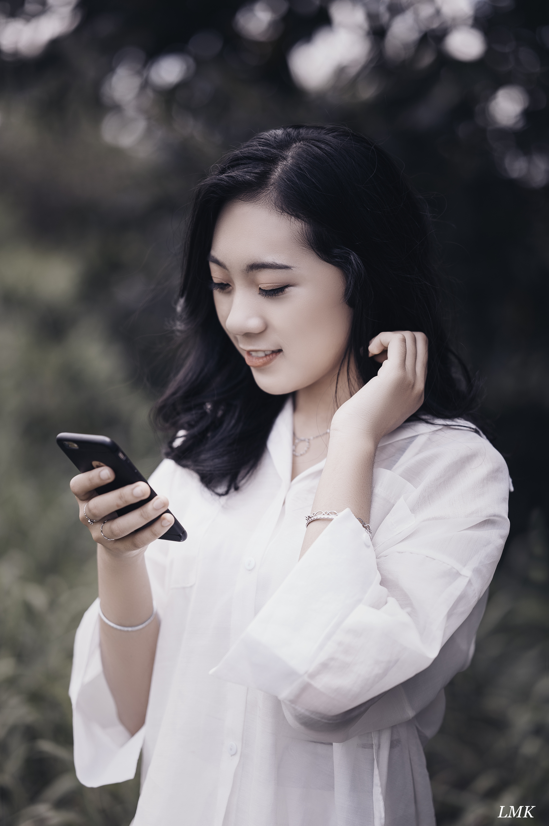 Khoảng Lặng Của Riêng Nàng