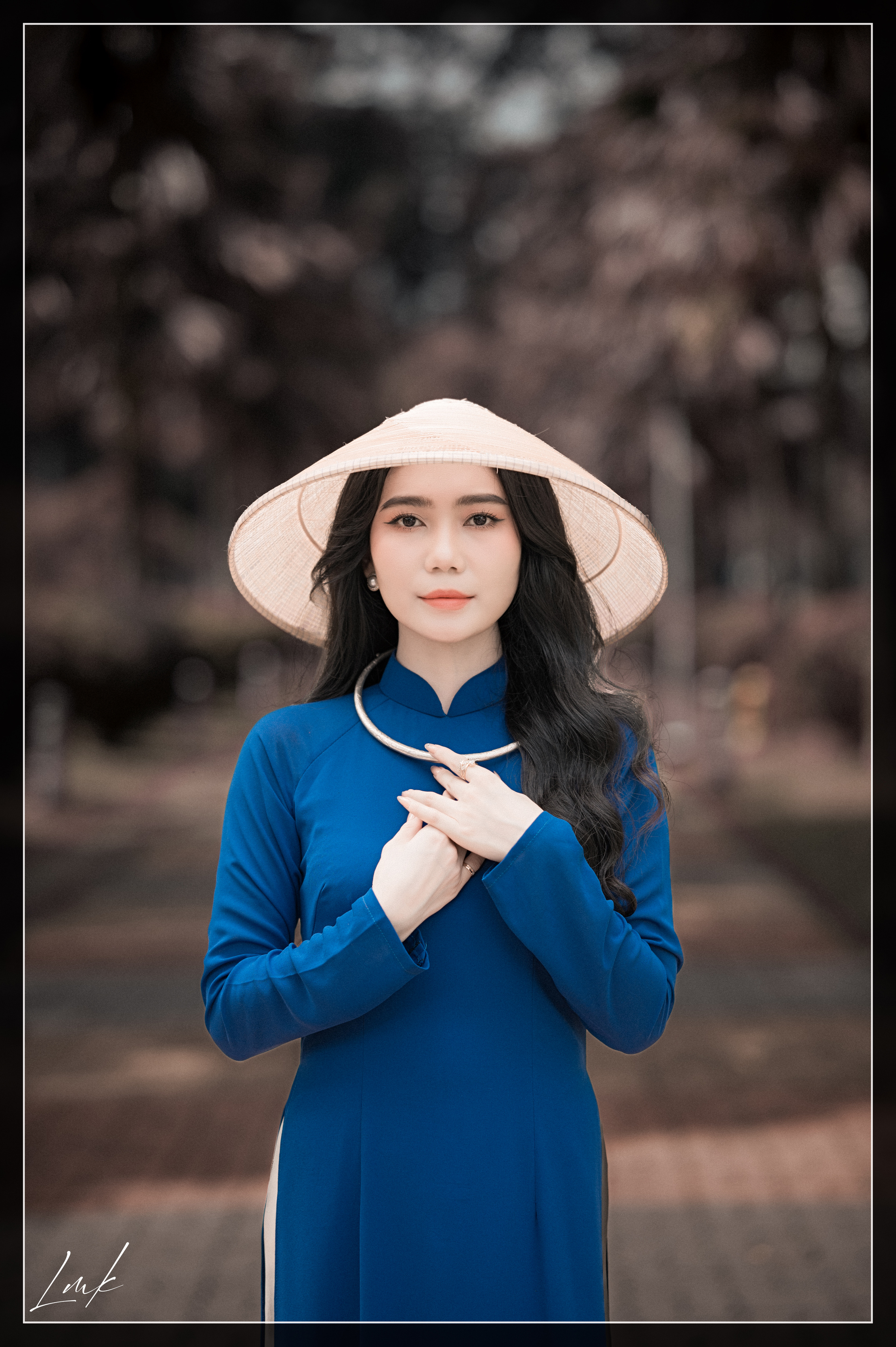 Nét Việt Dưới Tán Cây